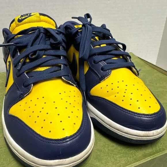 Nike Dunk Low University of Michigan Yellow Blue 2021 Sneakers Shoes Size 8 US